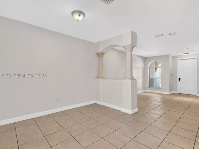 Продажа дома по адресу 14946 SW 9th Way - фото 9336290