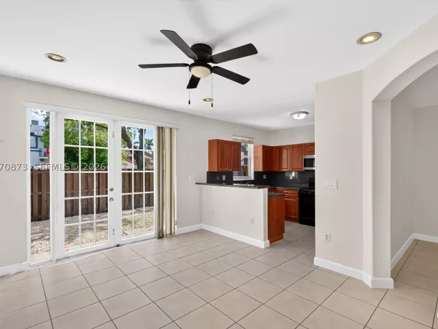 Продажа дома по адресу 14946 SW 9th Way - фото 9336291