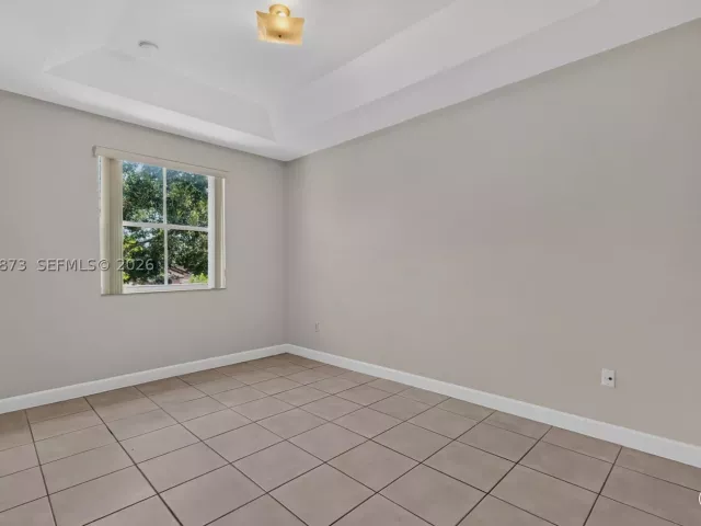 Продажа дома по адресу 14946 SW 9th Way - фото 9336303