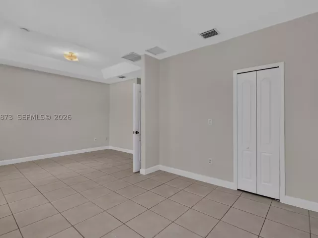 Продажа дома по адресу 14946 SW 9th Way - фото 9336305