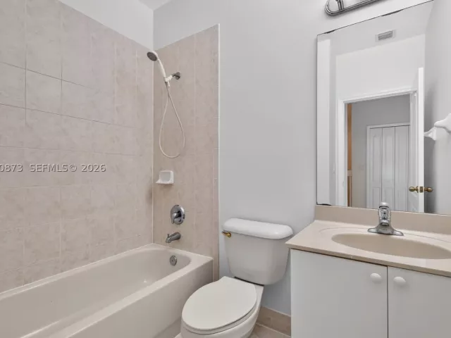 Продажа дома по адресу 14946 SW 9th Way - фото 9336310