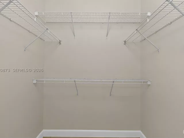 Продажа дома по адресу 14946 SW 9th Way - фото 9336314
