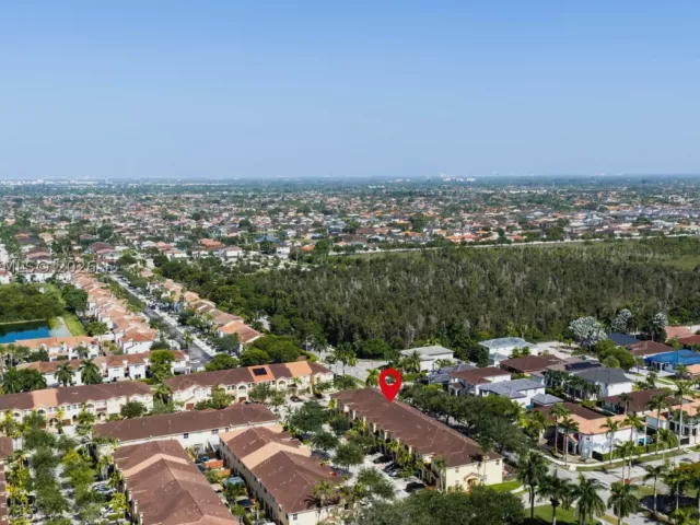 Продажа дома по адресу 14946 SW 9th Way - фото 9336319