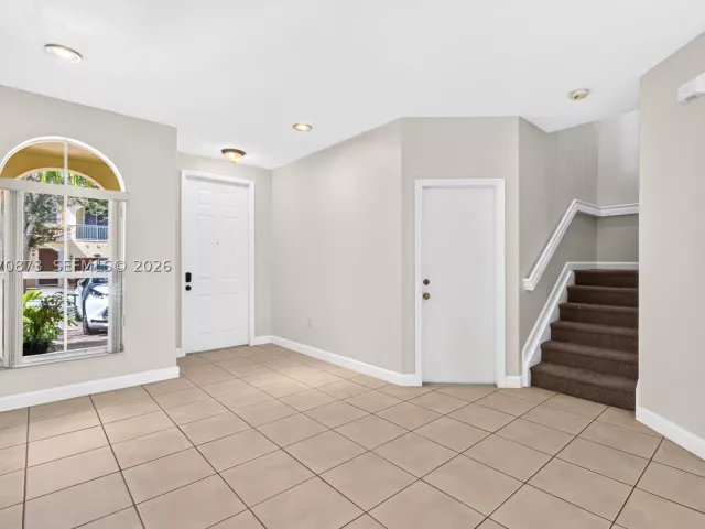 Продажа дома по адресу 14946 SW 9th Way - фото 9336328