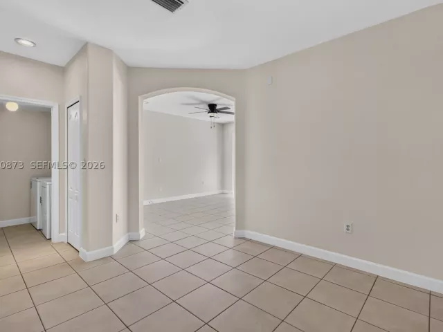 Продажа дома по адресу 14946 SW 9th Way - фото 9336286