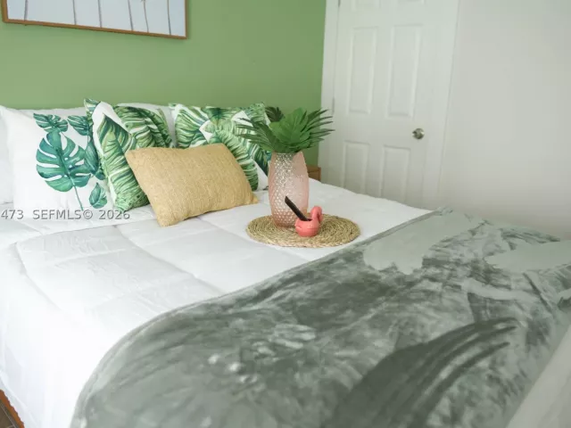Продажа дома по адресу 1274 SW 5th St - фото 9336657