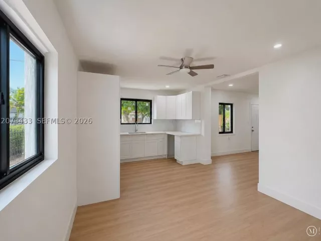 Продажа дома по адресу 760 NW 118th St - фото 9336632