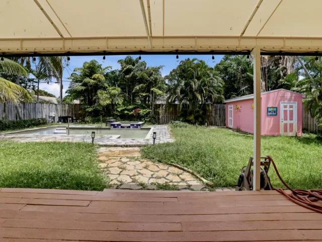 Продажа дома по адресу 227 S SWINTON Avenue - фото 9335883