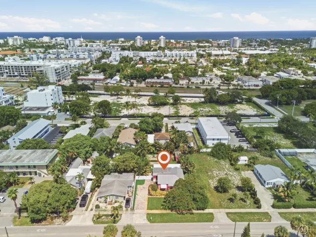 Продажа дома по адресу 227 S SWINTON Avenue - фото 9335888