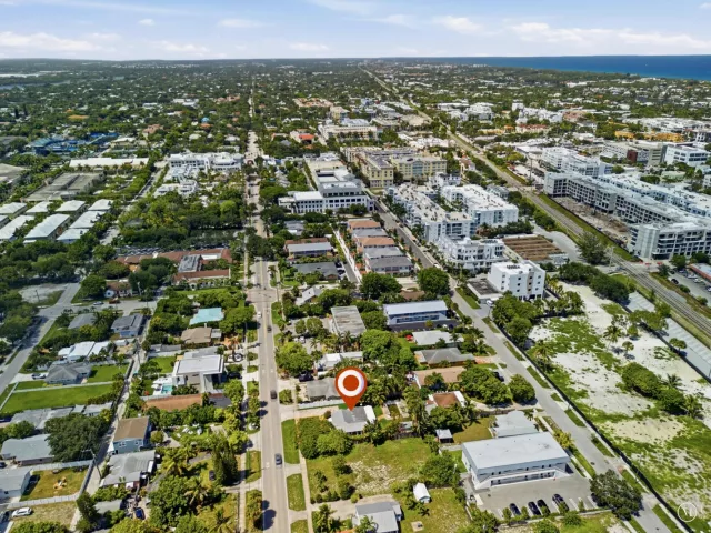 Продажа дома по адресу 227 S SWINTON Avenue - фото 9335890