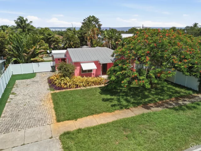 Продажа дома по адресу 227 S SWINTON Avenue - фото 9335870