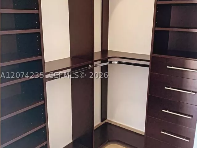 Продажа квартиры #4303 - фото 9340368