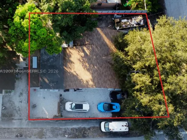 Продажа дома по адресу 2500 NW 91st St - фото 9336504