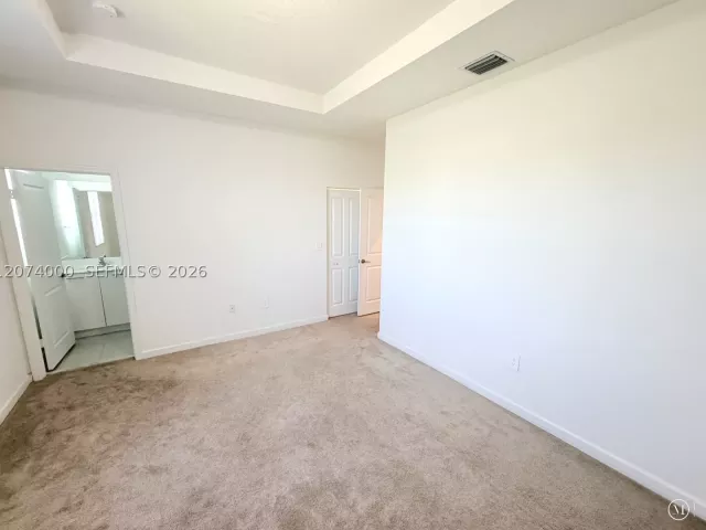 Продажа дома по адресу 12432 NW 23rd Ct - фото 9336479