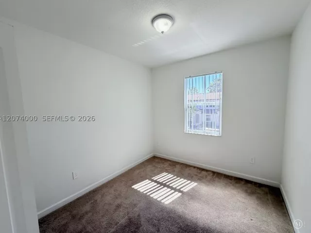 Продажа дома по адресу 12432 NW 23rd Ct - фото 9336486