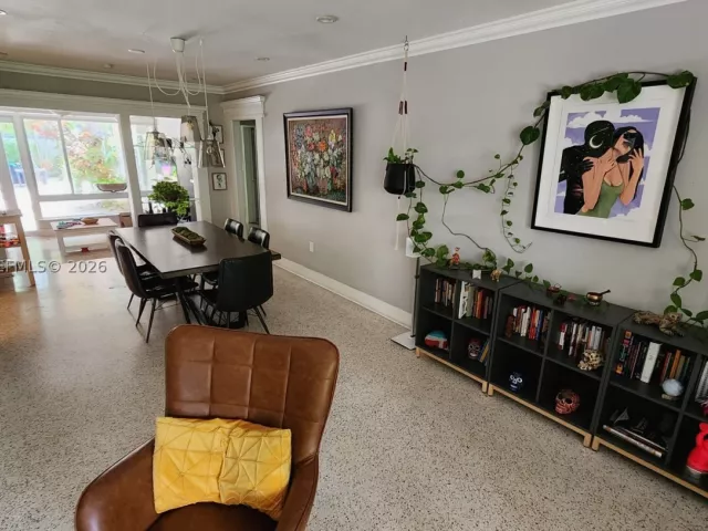 Продажа дома по адресу 391 NE 131st St - фото 9360174