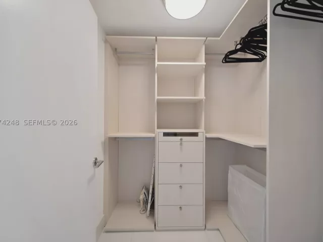 Квартира в аренду номер2403 - фото 9337645