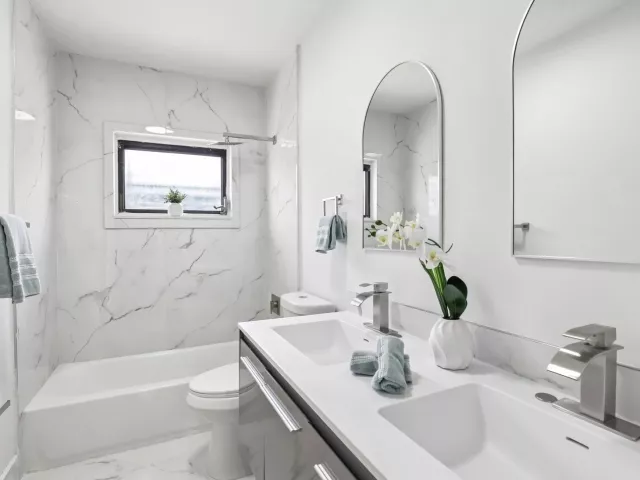 Продажа дома по адресу 1040 NW 149TH Street - фото 9371888