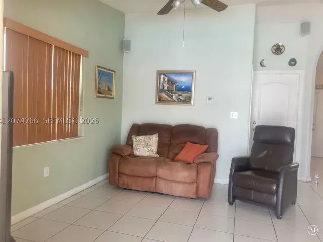 Продажа дома по адресу 14770 SW 172nd St - фото 9338490