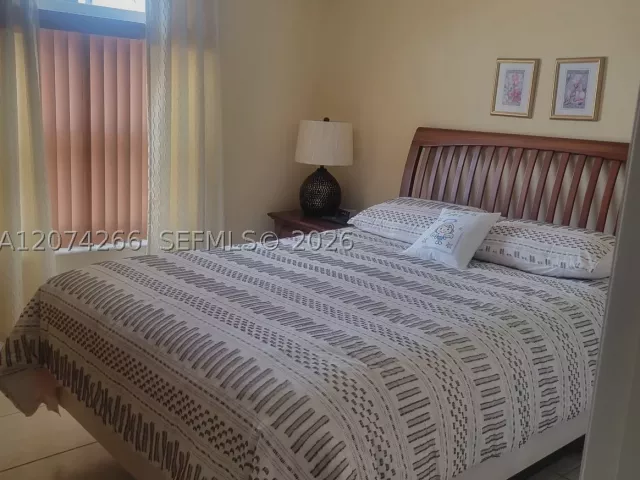 Продажа дома по адресу 14770 SW 172nd St - фото 9338494