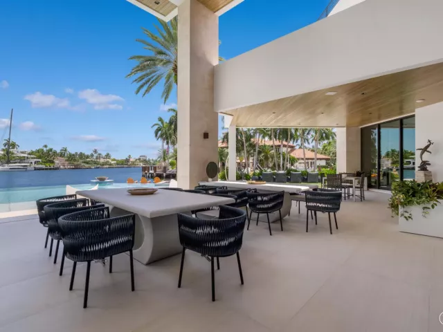 Продажа дома по адресу 200 Fiesta Way - фото 9376698