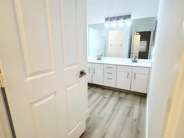 Продажа дома по адресу 17904 SW 1st Street - фото 9345423