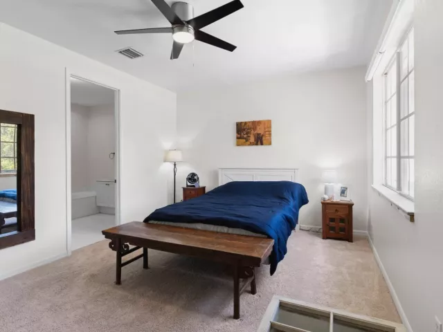 Продажа дома по адресу 1020 E LONGPORT Circle 6B - фото 9371918