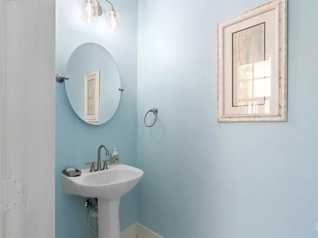 Продажа дома по адресу 1020 E LONGPORT Circle 6B - фото 9371924