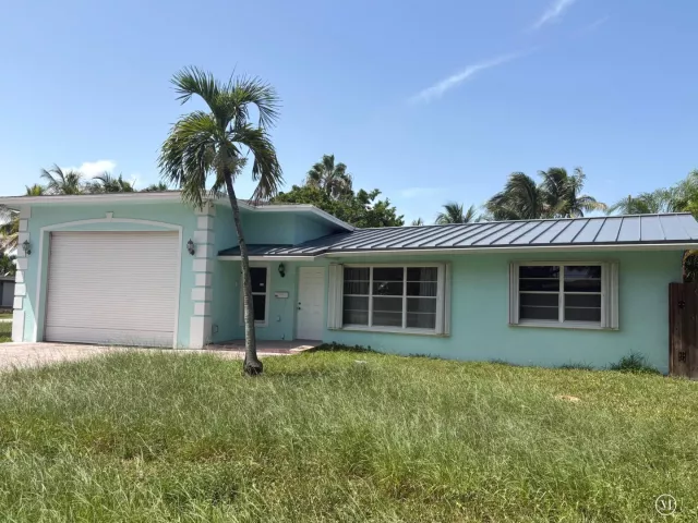 Продажа дома по адресу 641 NW 28TH Street - фото 9362065