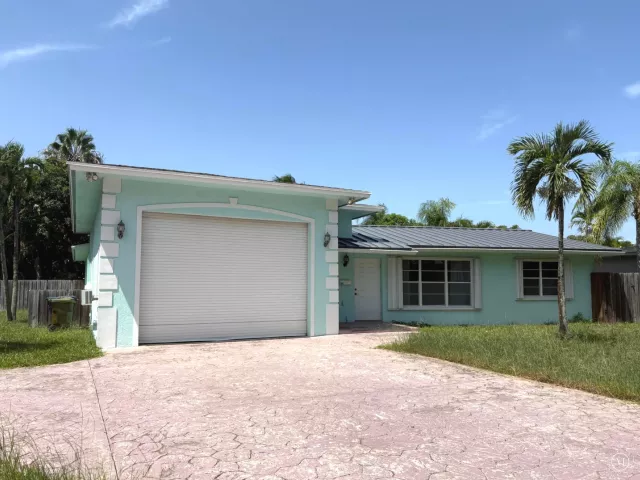 Продажа дома по адресу 641 NW 28TH Street - фото 9362066