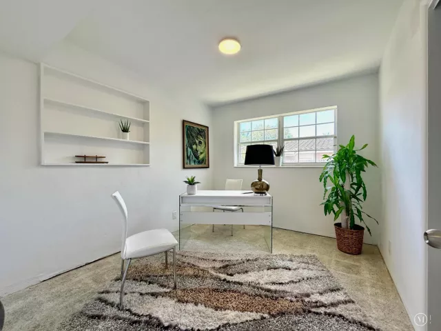 Продажа дома по адресу 1532 NE 27TH Drive - фото 9369452