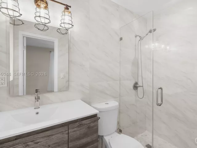 Продажа дома по адресу 3210 SW 19th Ter - фото 9372981
