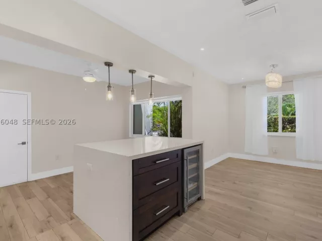 Продажа дома по адресу 3210 SW 19th Ter - фото 9372989