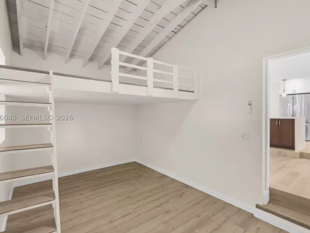 Продажа дома по адресу 3210 SW 19th Ter - фото 9373006