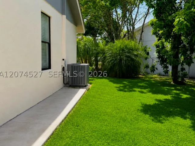 Продажа дома по адресу 27726 SW 132nd Ct - фото 9339800