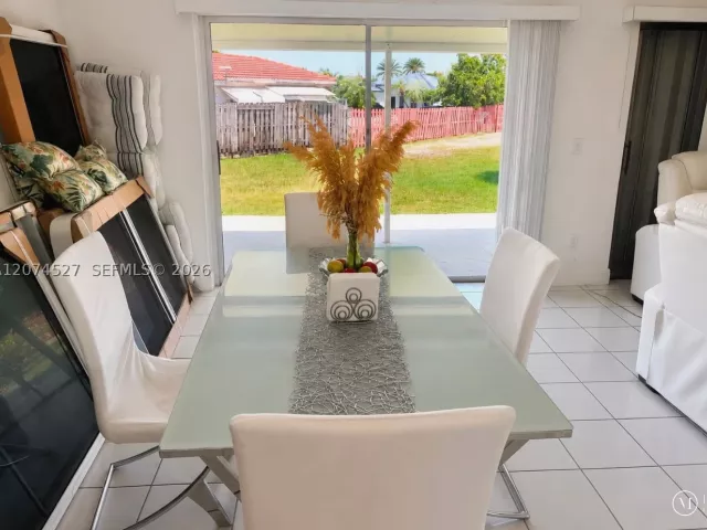 Продажа дома по адресу 27726 SW 132nd Ct - фото 9339778