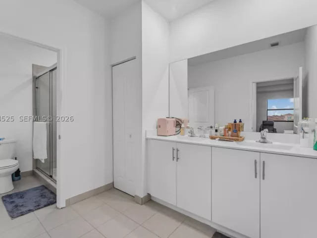 Продажа дома по адресу 11944 SW 240th St - фото 9345549