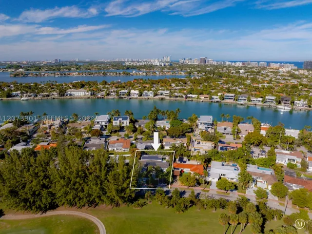 Продажа дома по адресу 265 Fairway Dr - фото 9363998