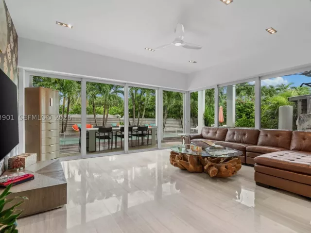 Продажа дома по адресу 265 Fairway Dr - фото 9364004