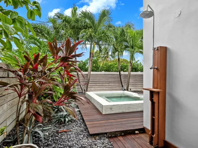 Продажа дома по адресу 265 Fairway Dr - фото 9364010