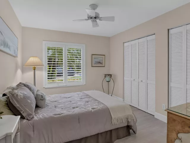 Продажа дома по адресу 13275 ROYALE SABAL Court - фото 9350989