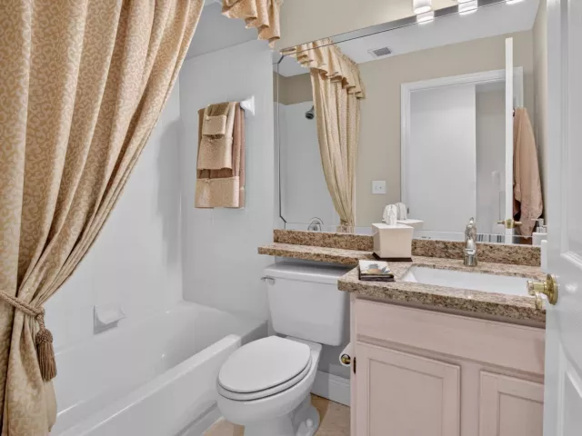Продажа дома по адресу 13275 ROYALE SABAL Court - фото 9350990