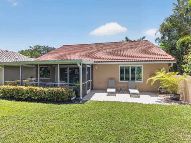 Продажа дома по адресу 13275 ROYALE SABAL Court - фото 9350998