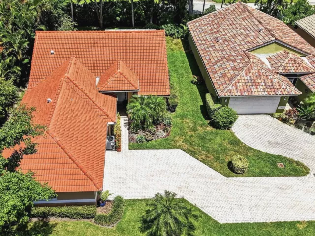 Продажа дома по адресу 13275 ROYALE SABAL Court - фото 9351001