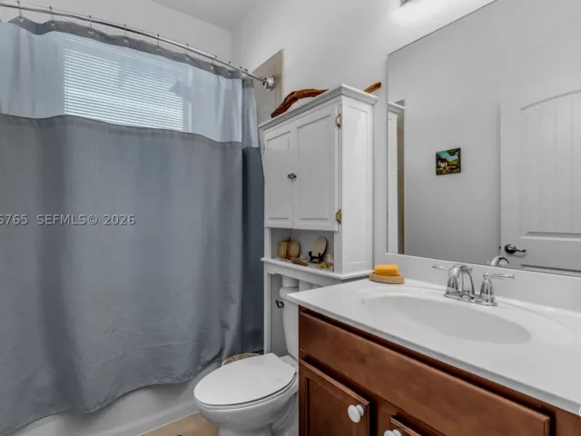 Продажа дома по адресу 25419 SW 121st Ave - фото 9367992