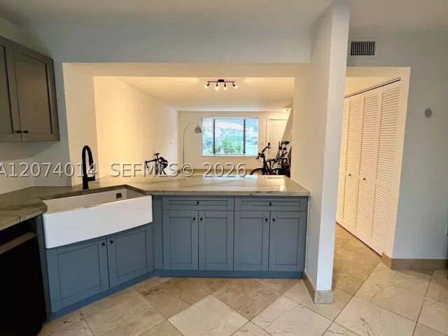 Продажа дома по адресу 7803 SW 102nd Ln - фото 9344334