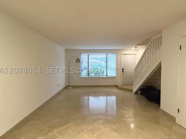 Продажа дома по адресу 7803 SW 102nd Ln - фото 9344341
