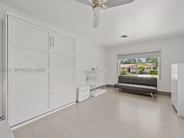 Продажа дома по адресу 831 NE 109th St - фото 9355213