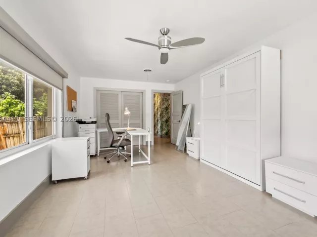Продажа дома по адресу 831 NE 109th St - фото 9355215