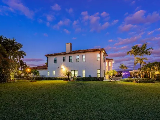 Продажа дома по адресу 17511 Cadena Drive - фото 9359636